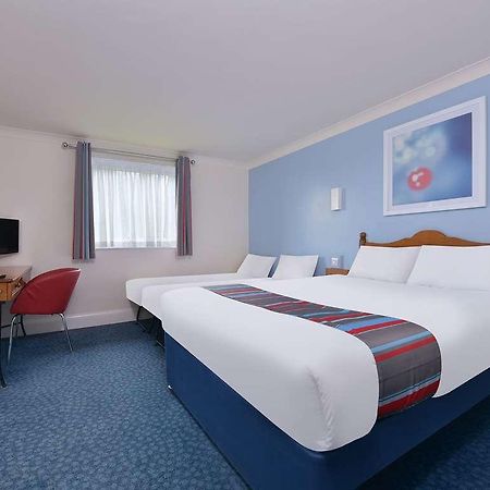 Travelodge Bedford Goldington Road 객실 사진